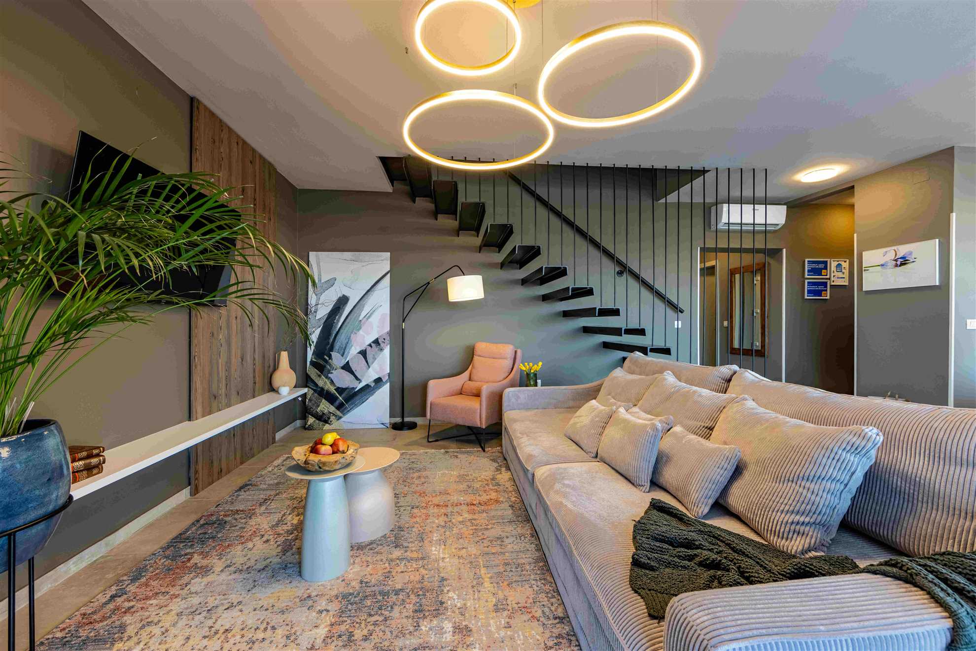 Luxury apartments Iris