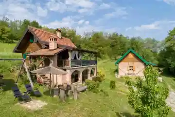 Holiday House in Sekirišće for Up to 4 Guests