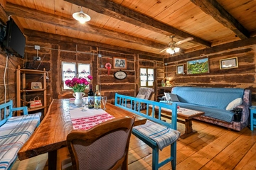 Holiday House in Sekirišće for Up to 4 Guests