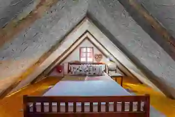 Traditional Holiday House in Sekirišće for 4