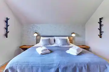 Holiday House in Bijela Gorica for 10 Guests