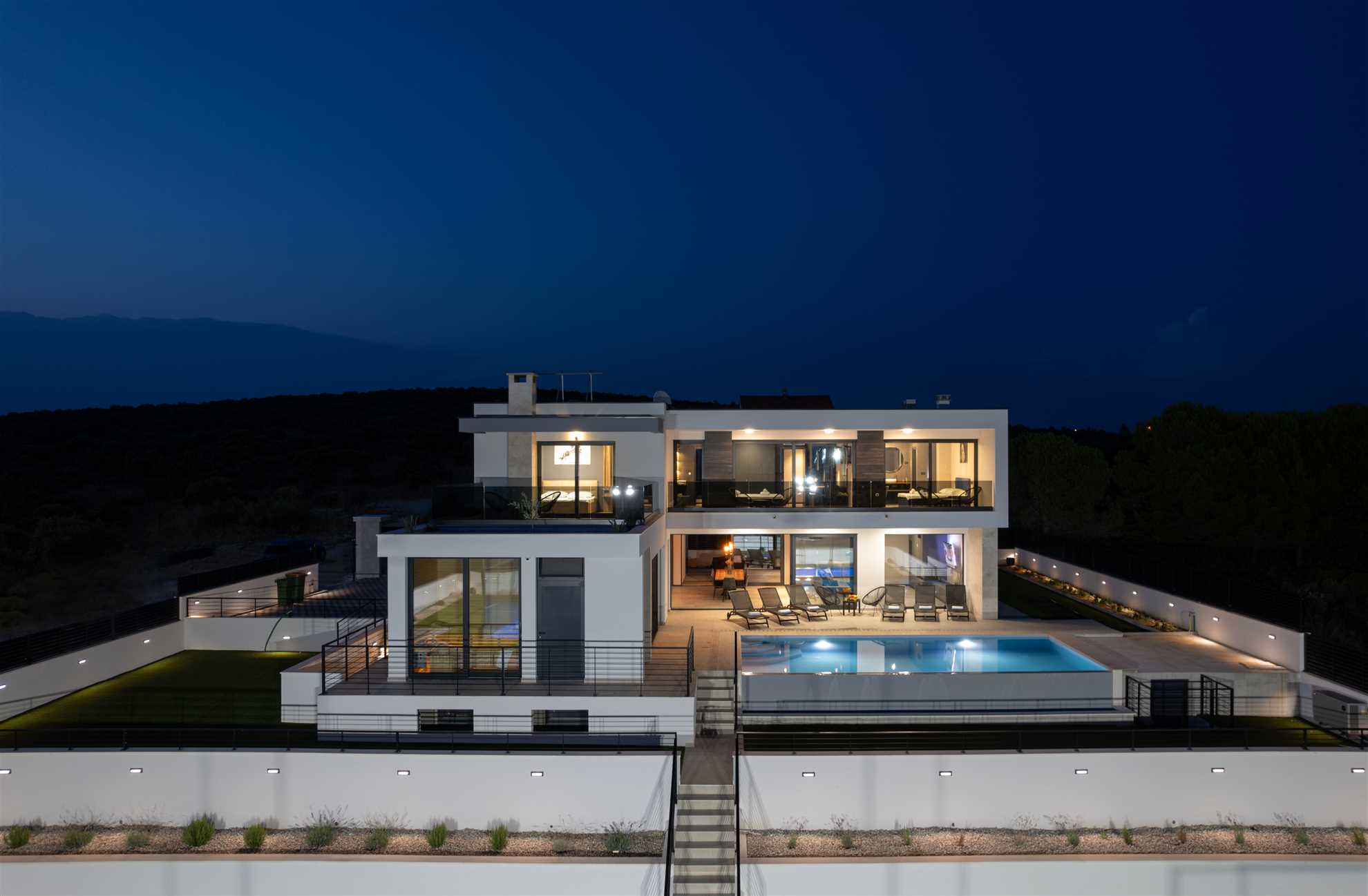 Villa Nino with padel court