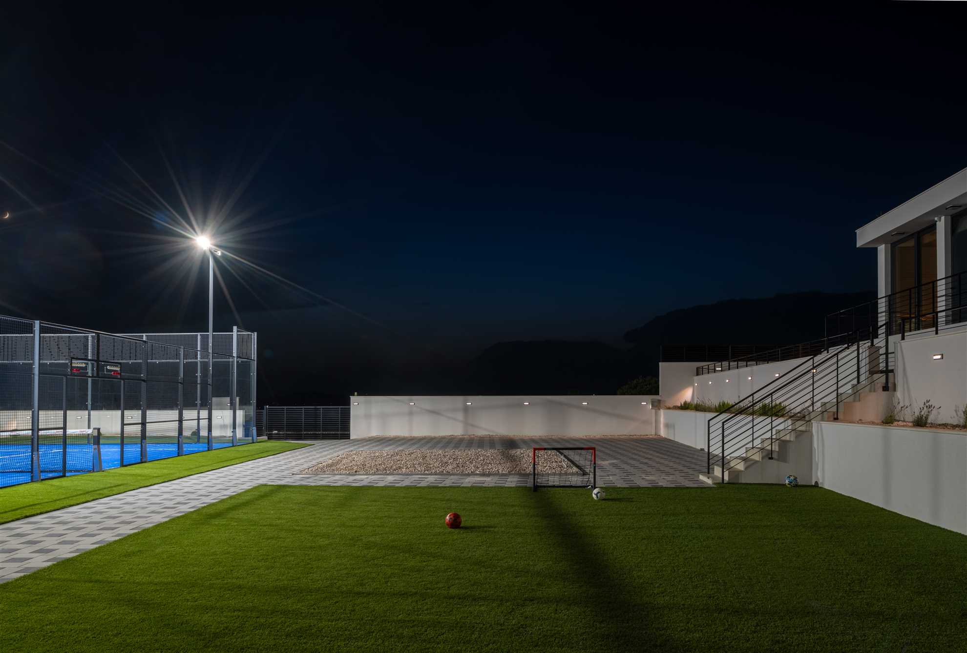 Villa Nino with padel court