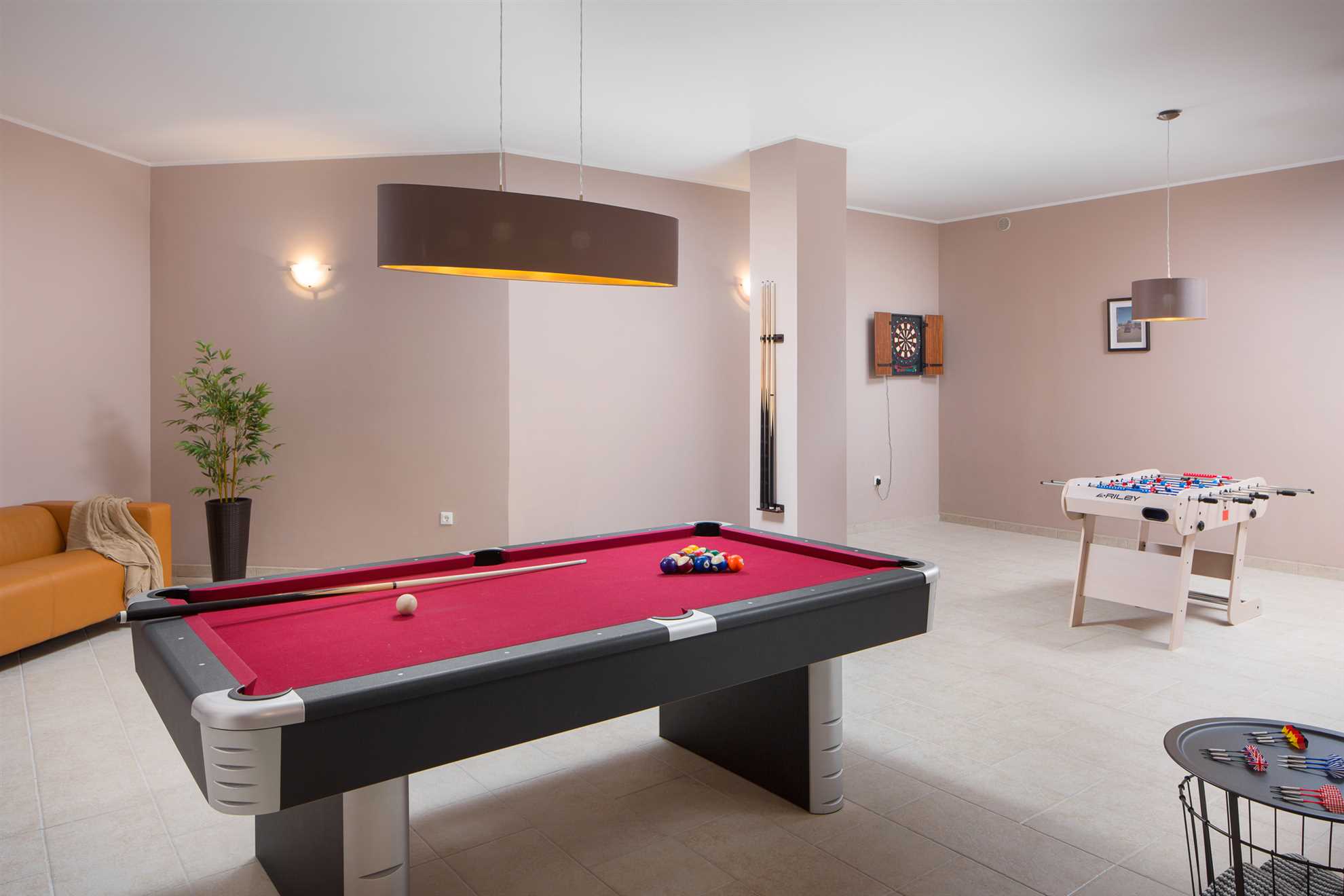 Villa Star in Bajkini with swimming pool and jacuzzi