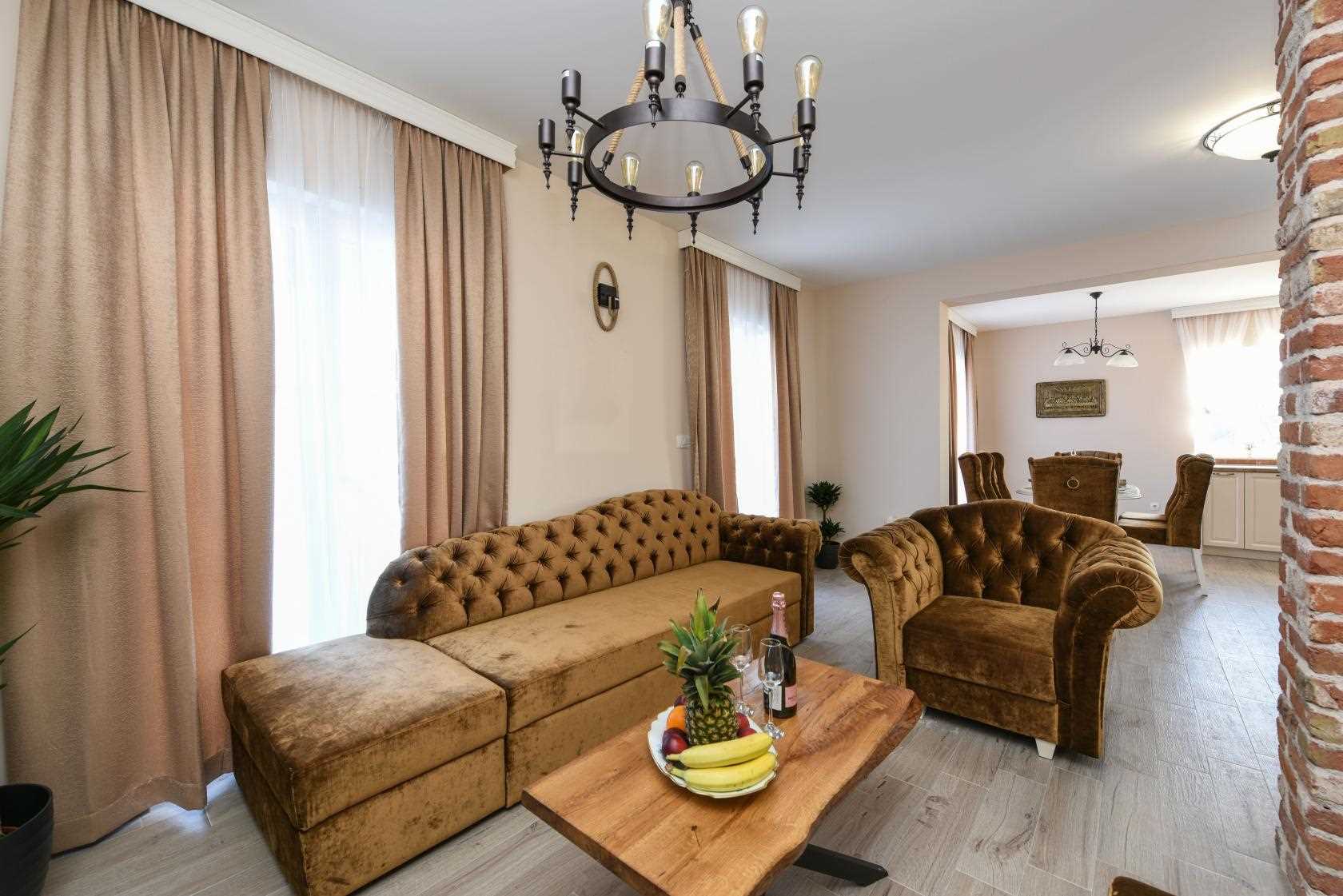 Vila s grijanim bazenom i pogledom na more u blizini Zadra