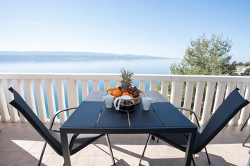 Apartment with Pool in Čelina for 5 Guests