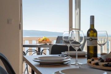 2-Bedroom Apartment with Pool in Čelina