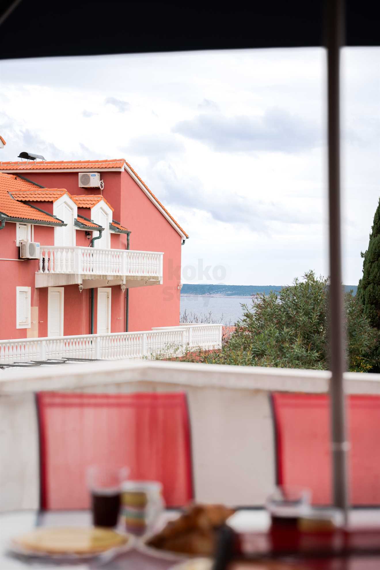 Mandrina s terasom, otok Pag