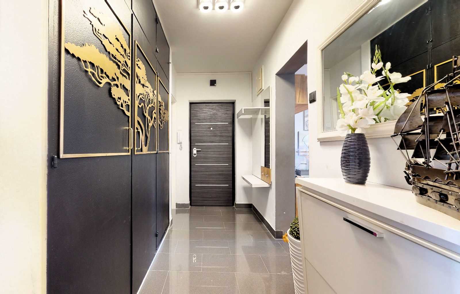 Moderan Deluxe Apartman Sara 2, Split