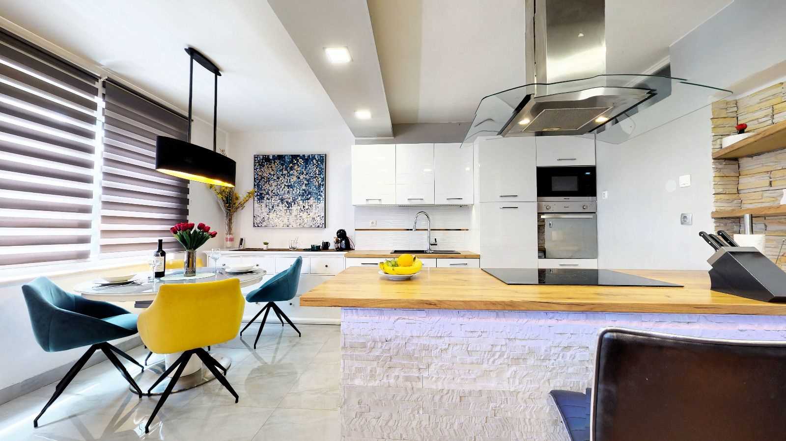 Moderan Deluxe Apartman Sara 2, Split