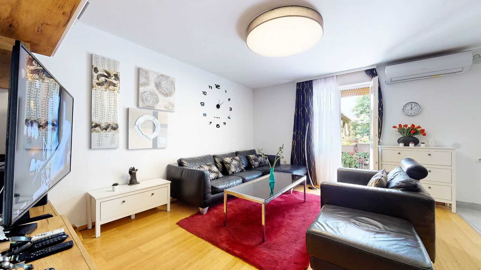 Moderan Deluxe Apartman Sara 2, Split