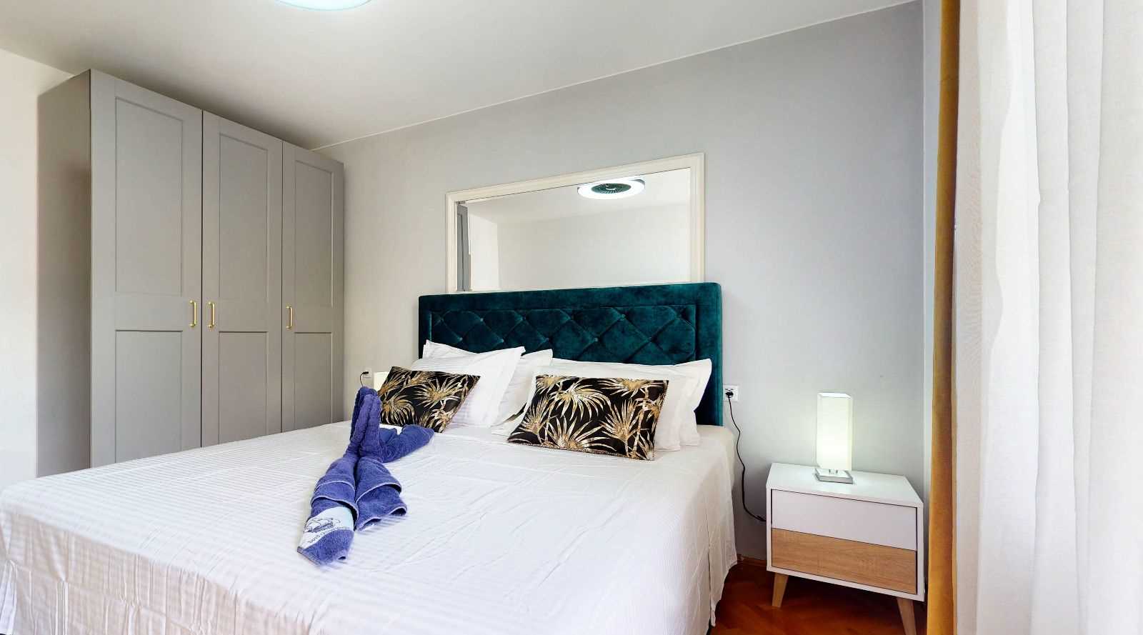 Moderan Deluxe Apartman Sara 2, Split