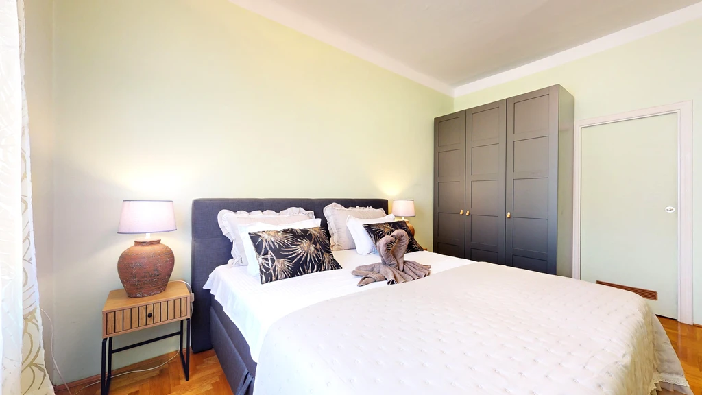 Split Apartment for 4 Guests with 2 Bedrooms