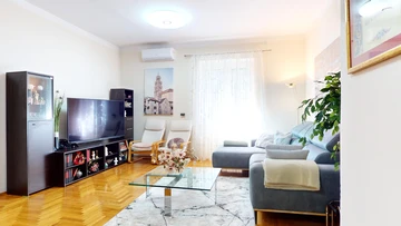 Split Apartment for 4 Guests with 2 Bedrooms