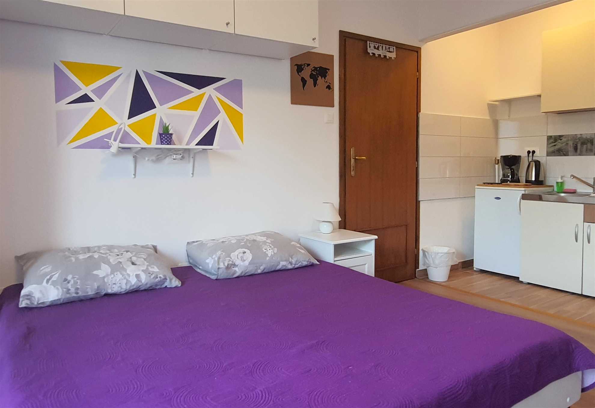 Studio+free parking, 100m to sea