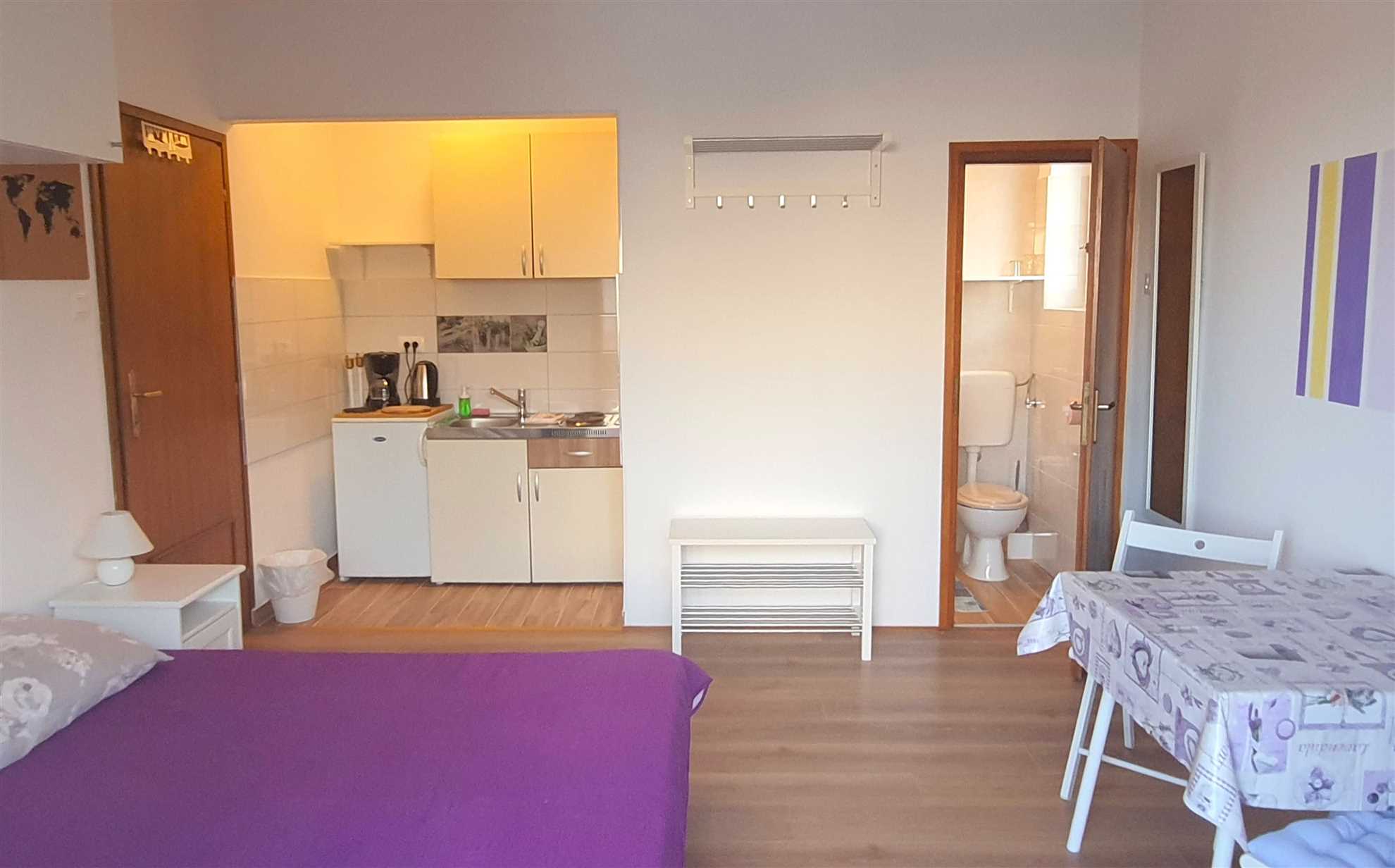 Studio+free parking, 100m to sea