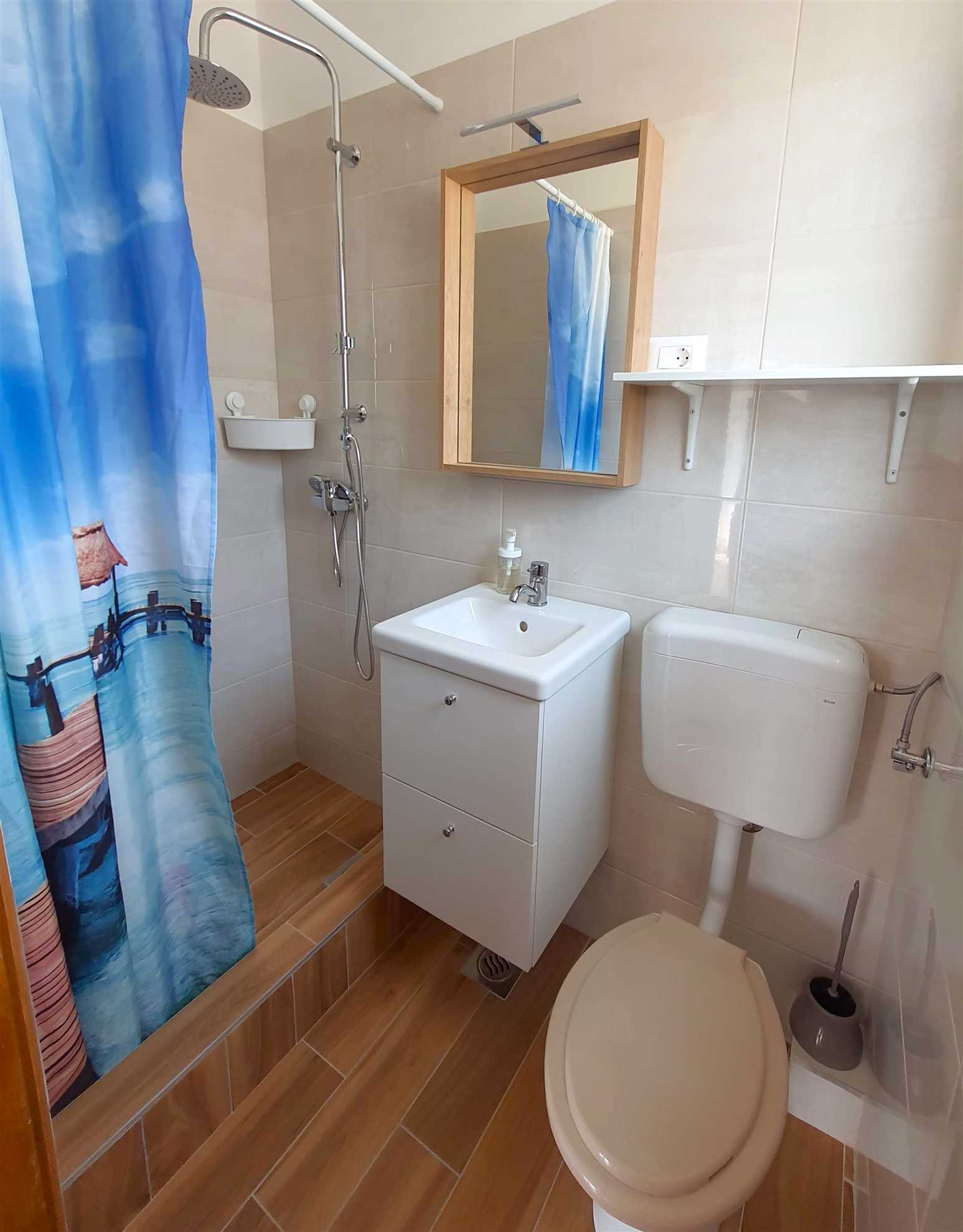 Studio+free parking, 100m to sea