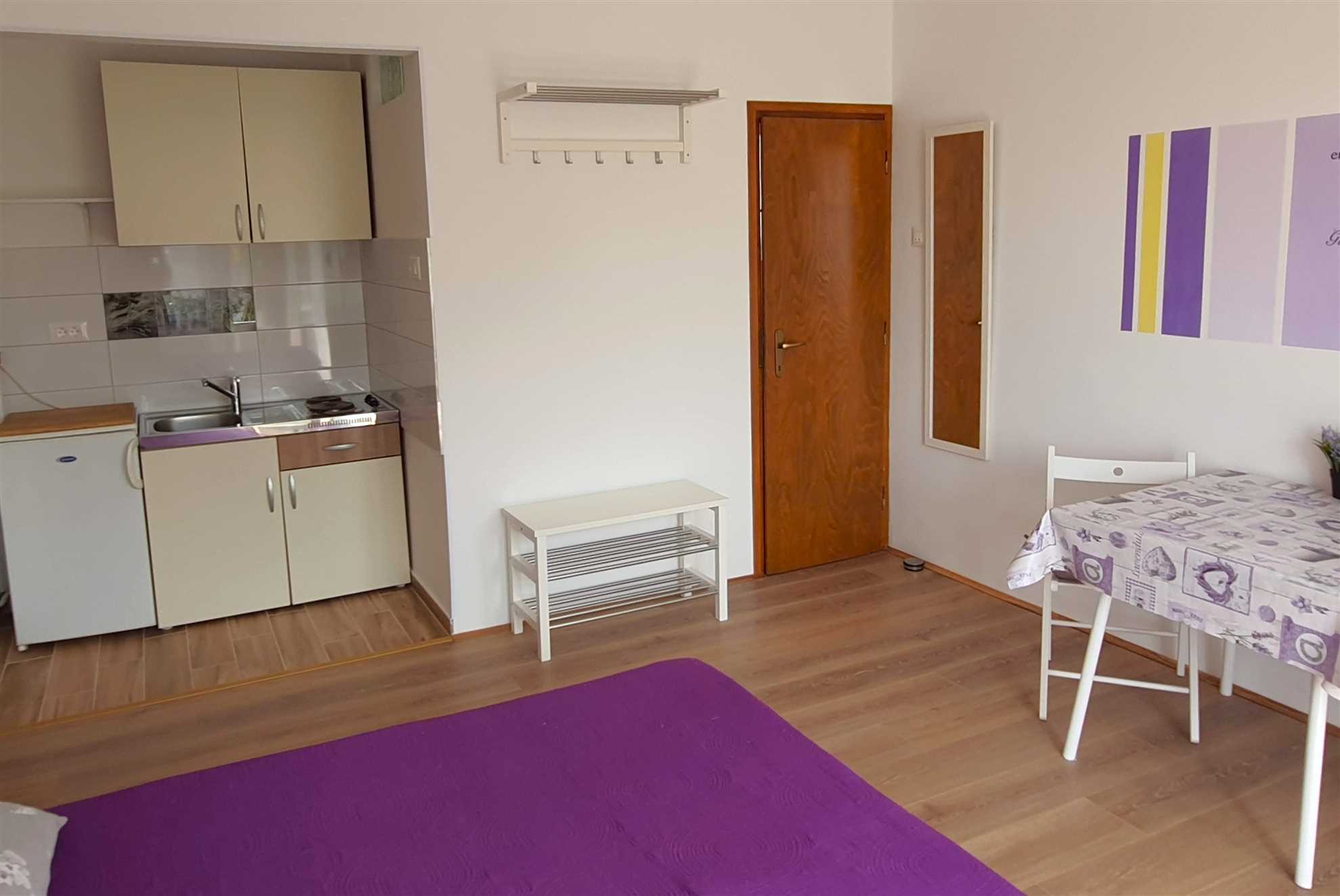 Studio+free parking, 100m to sea