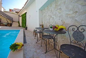 1-Bedroom Apartment in Split for up to 3 Guests