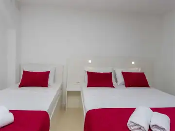 Novalja Studio for 3 Guests with Private Balcony