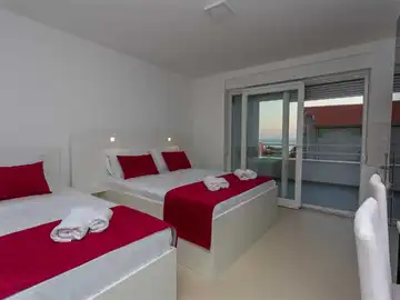 Novalja Studio for 3 Guests with Private Balcony