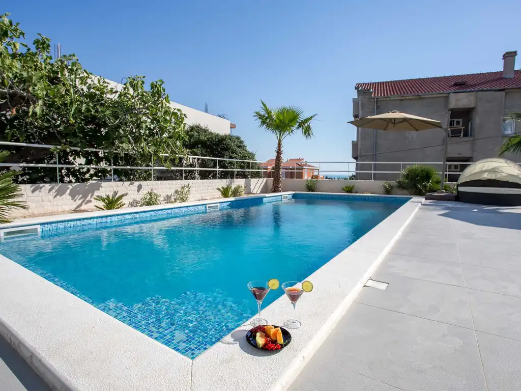 Novalja Studio for 3 Guests with Private Balcony