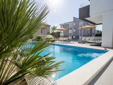 Novalja Studio for 3 Guests with Private Balcony