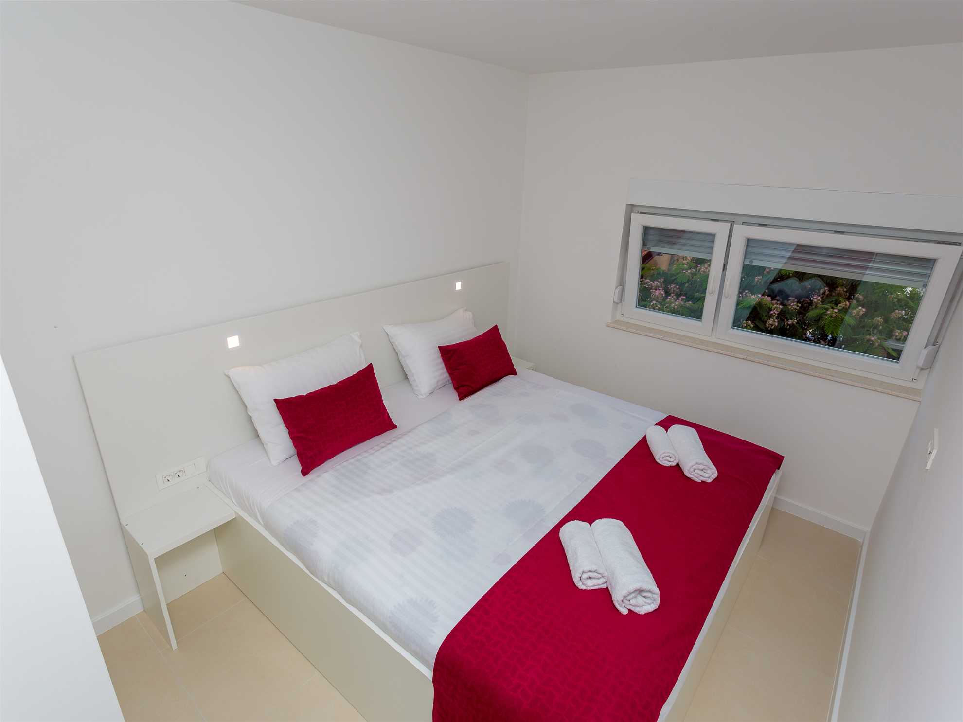 One Bedroom Apartment for 4