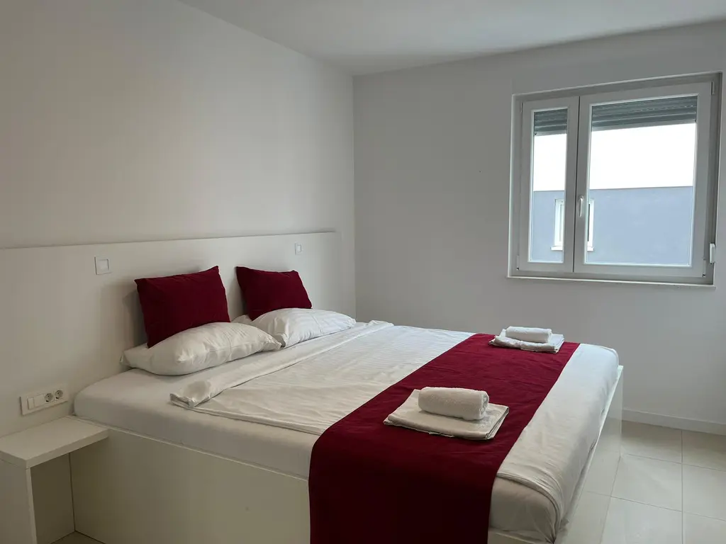 Novalja 1-Bedroom Apartment with Balcony and Pool Access