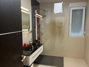 Novalja One-Bedroom Apartment with Balcony