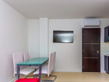 One-Bedroom Apartment in Novalja with Balcony