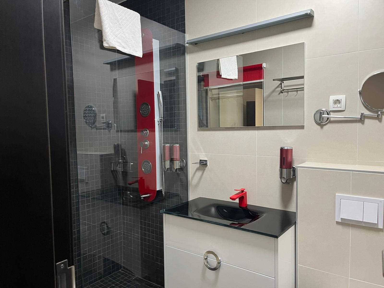 Comfort Two bedroom apartment with Balcony