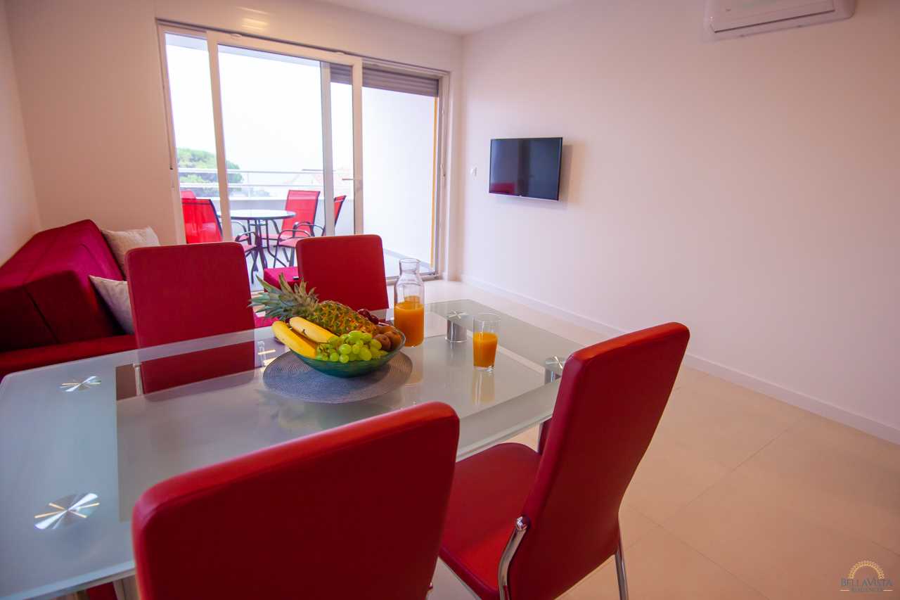 Comfort One Bedroom Apartment With Balcony