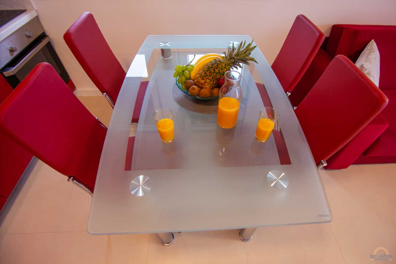 Comfort One Bedroom Apartment With Balcony