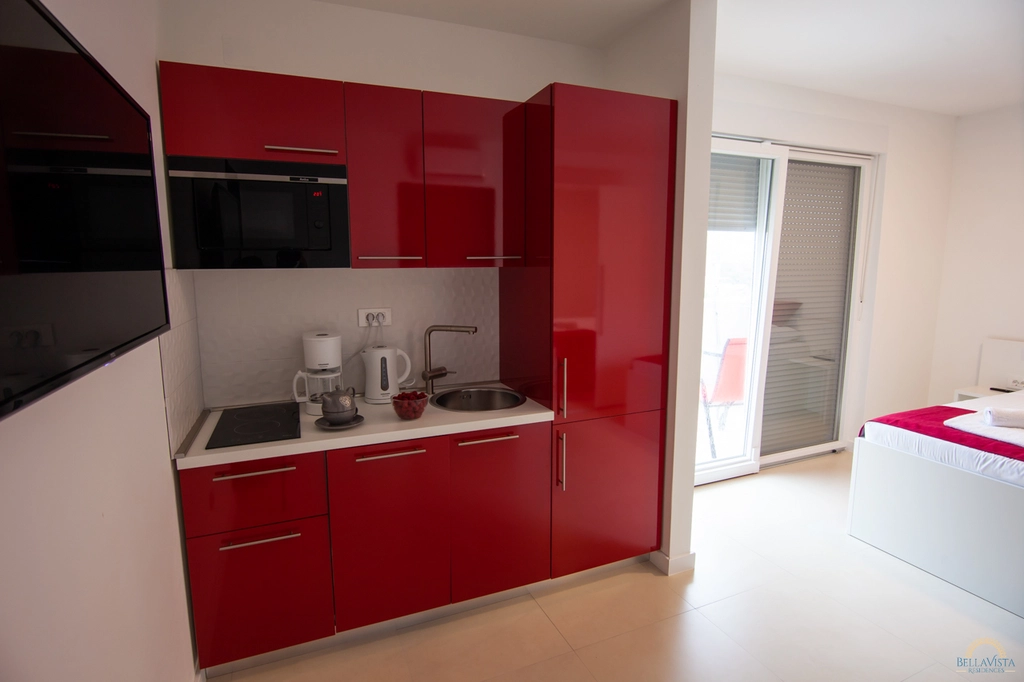 Studio Apartment for 2 in Novalja with Balcony