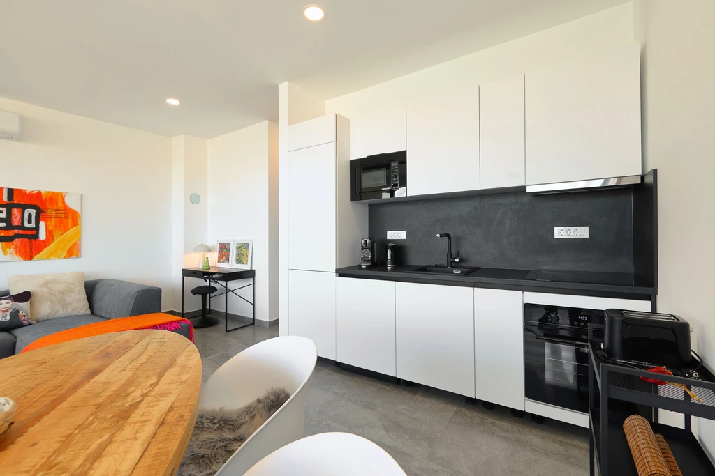 Apartman s pogledom na more u Rovanjskoj