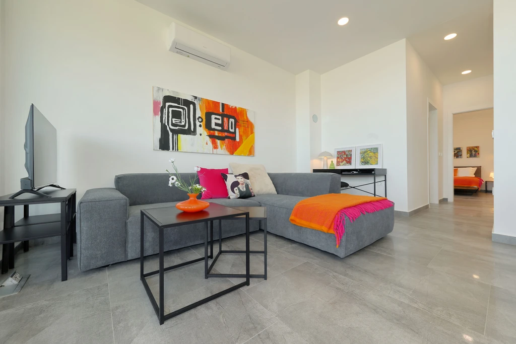 Apartman s pogledom na more u Rovanjskoj