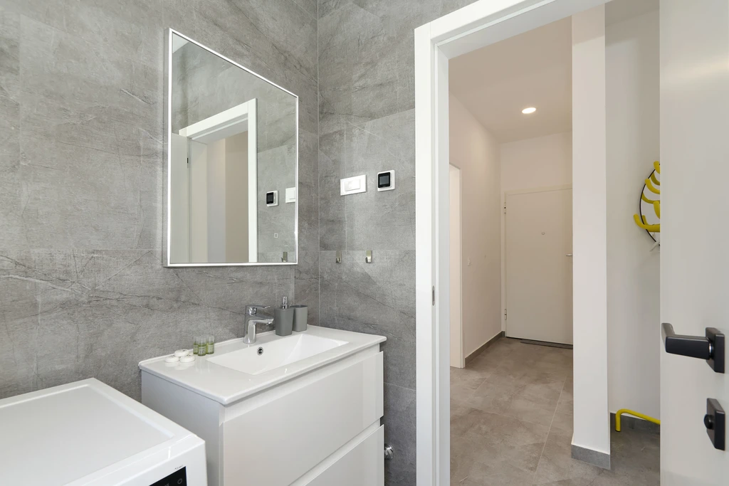 Apartman s pogledom na more u Rovanjskoj