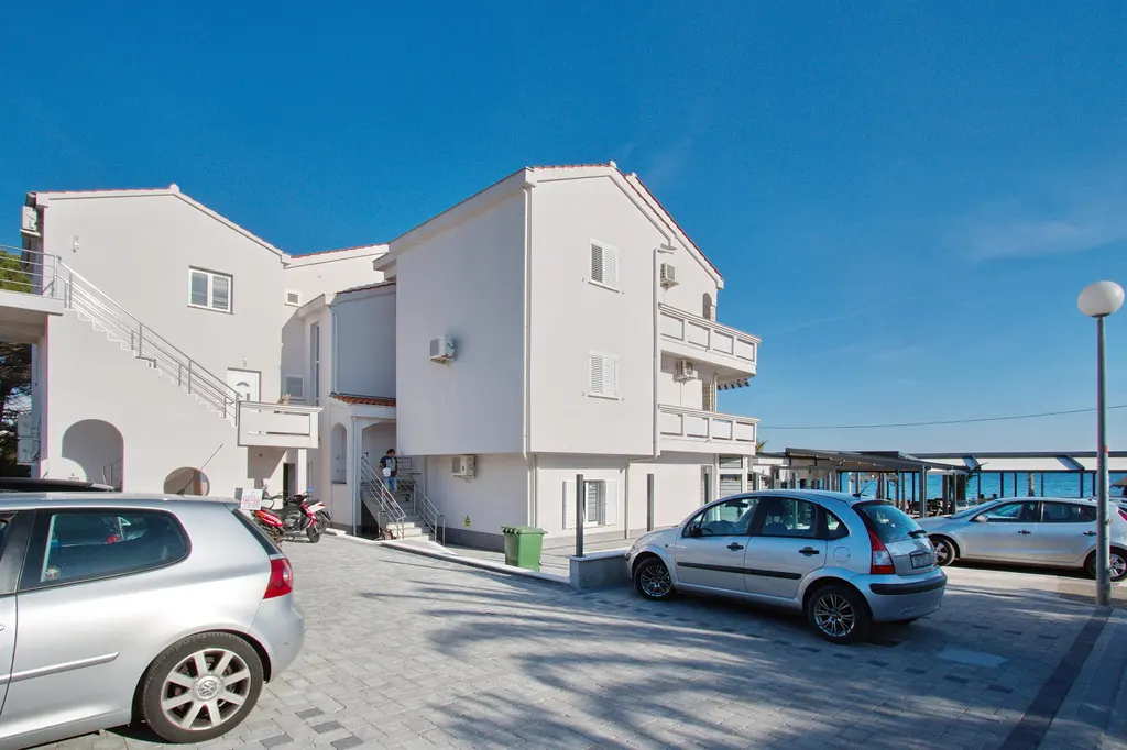 Paradiso, Nr. 2