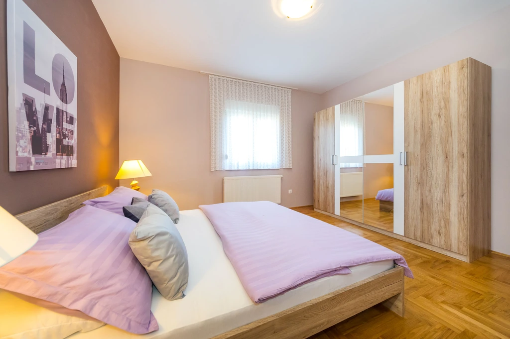 Goga, Nr. 1, Ferienwohnung mit Pool und Balkon