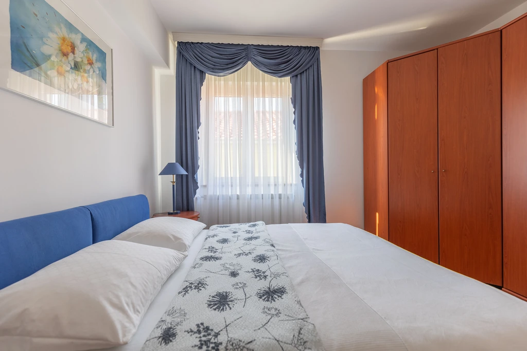 Marinko, br. 3, veliki apartman s bazenom
