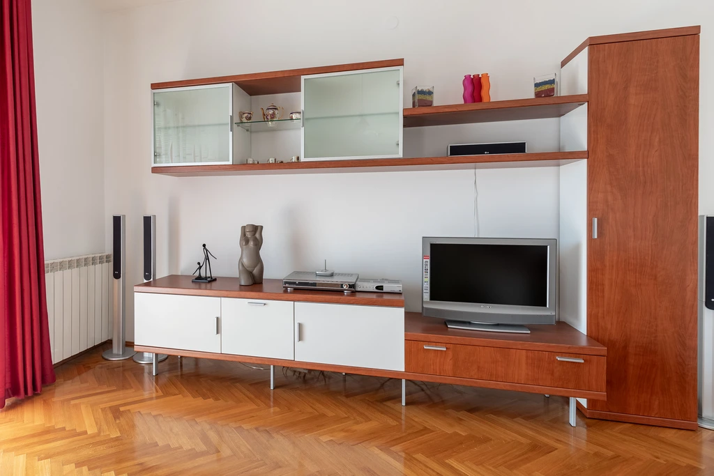 Marinko, br. 3, veliki apartman s bazenom