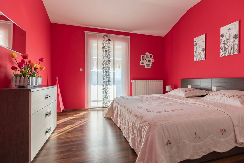 Marinko, br. 4, prostrani apartman s bazenom