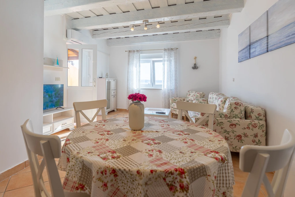 Sidro, lijepi apartman s pogledom na more,