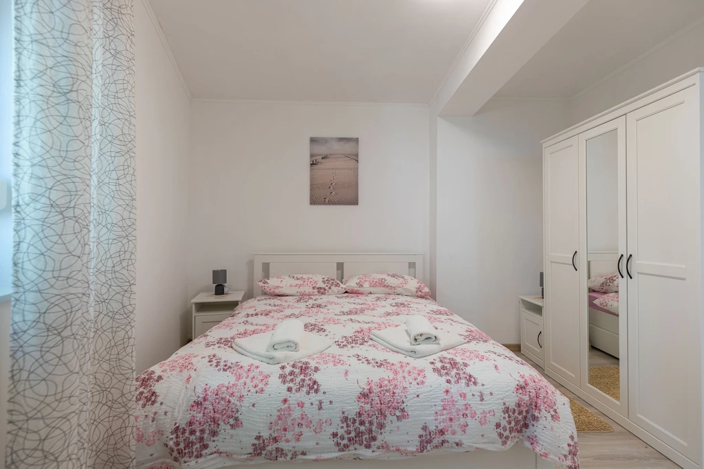 Sidro, lijepi apartman s pogledom na more,