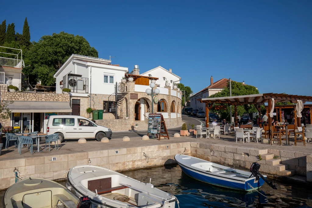Sidro, lijepi apartman s pogledom na more,