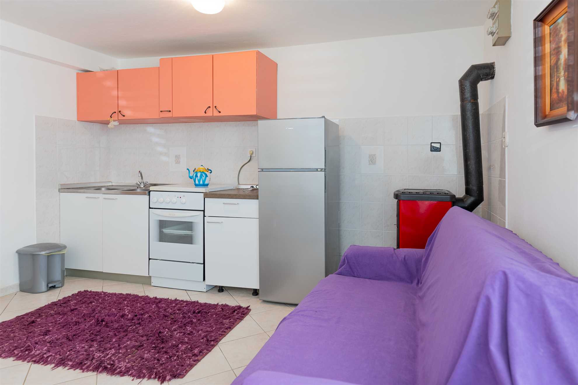 Tinka, Apartment No 1