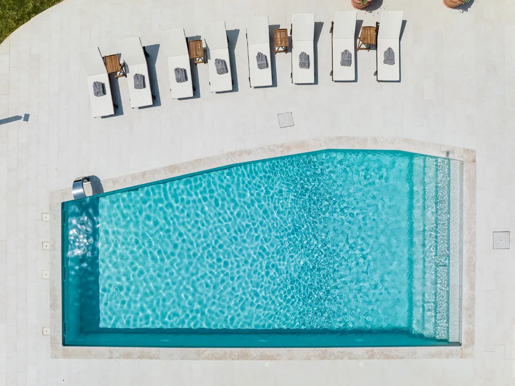 Barban Villa for Up to 12 Guests with Heated Pool