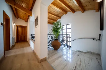 Barban Villa for Up to 12 Guests with Heated Pool