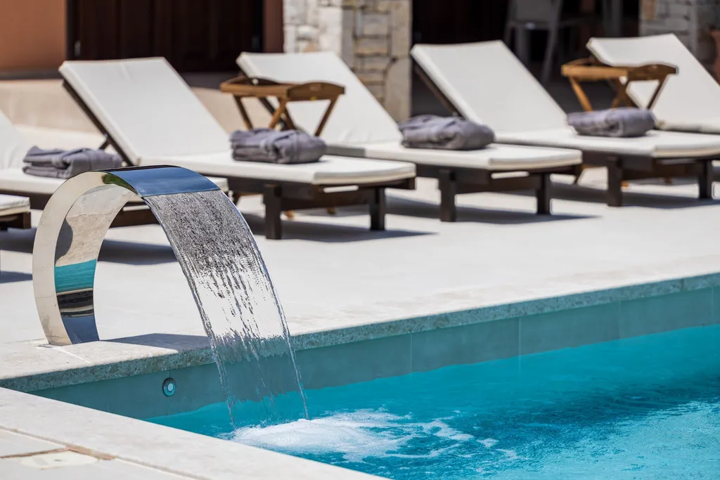 Barban Villa for Up to 12 Guests with Heated Pool
